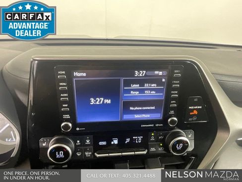 Used 2021 Toyota Highlander XLE AWD/4WD image 34