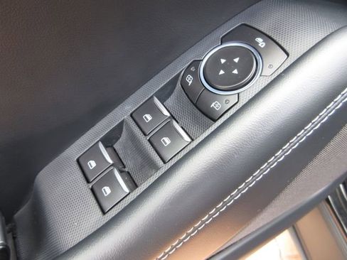 Used 2022 Ford Mustang Mach-E Select RWD image 10
