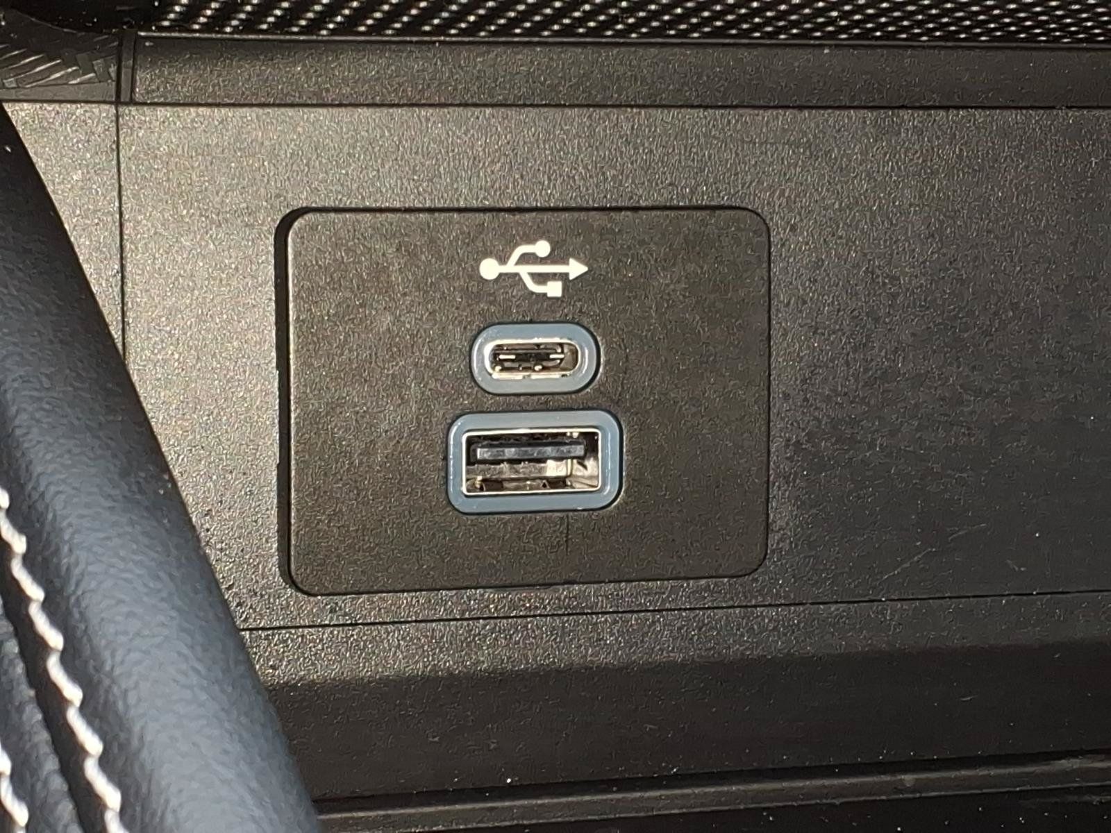 Used 2025 Ford Mustang Premium RWD image 16