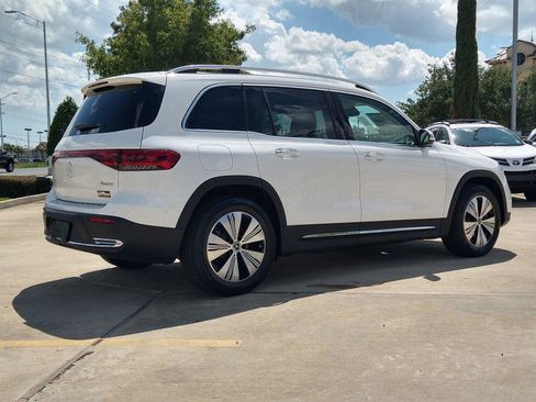 New 2023 Mercedes-Benz EQB 300 EQB 300 image 4
