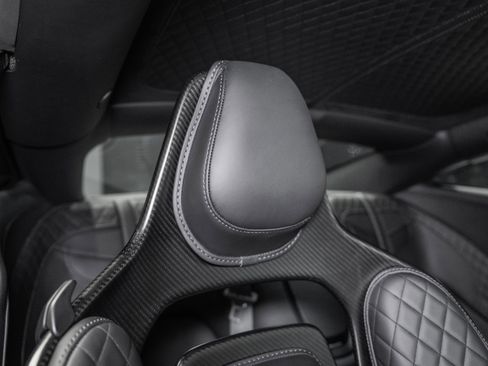 Used 2023 Aston Martin DBS Coupe RWD image 6