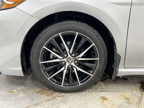 Used 2023 Toyota Camry SE image 26