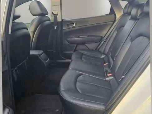 Used 2020 Kia Optima SE FWD image 16