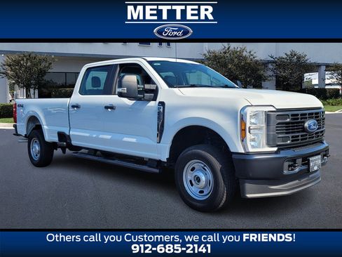 Used 2024 Ford F250 XL image 1
