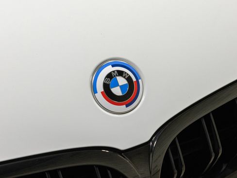 Used 2023 BMW M8 Competition image 17