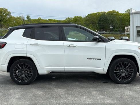 Certified 2023 Jeep Compass High Altitude AWD/4WD image 5