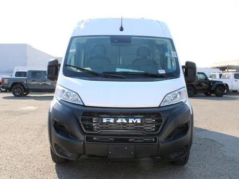 New 2025 RAM ProMaster 2500 w/ Convenience Group FWD image 2