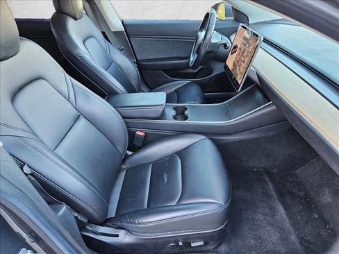 Used 2018 Tesla Model 3 Long Range image 22