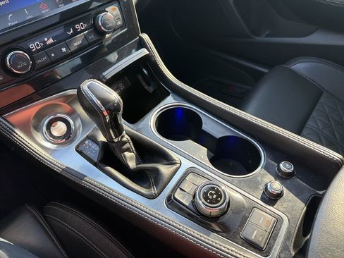 Used 2017 Nissan Maxima Platinum w/ Medallion Package image 35