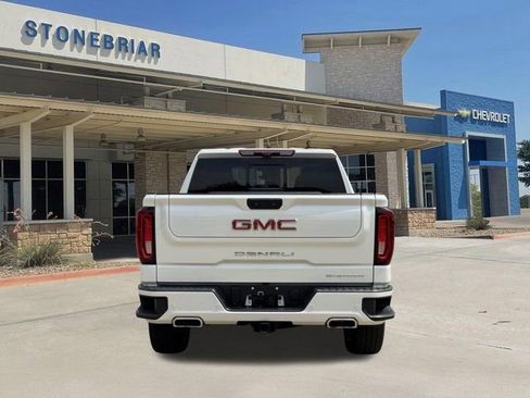Used 2025 GMC Sierra 1500 Denali w/ Denali Reserve Package image 6