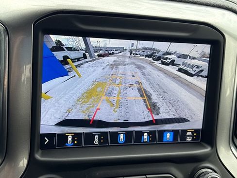 Used 2022 Chevrolet Silverado 2500 LTZ w/ LTZ Plus Package image 35