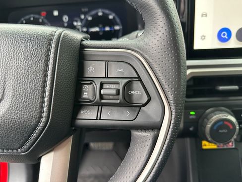 Used 2025 Toyota 4Runner TRD Off-Road Premium w/ Tow Technology Package image 21