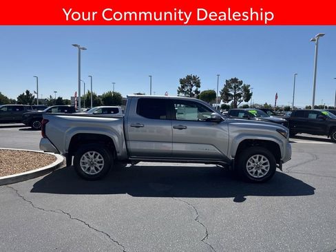 New 2026 Toyota Tacoma SR5 AWD/4WD image 2