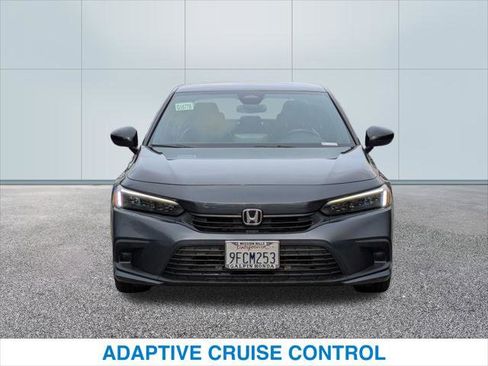 Used 2023 Honda Civic Sport image 3
