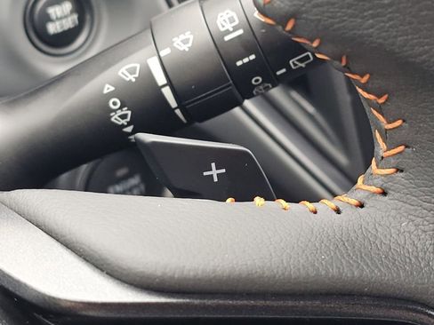 Used 2025 Subaru Crosstrek 2.5i Limited w/ Crosstrek Mirror Package AWD/4WD image 17