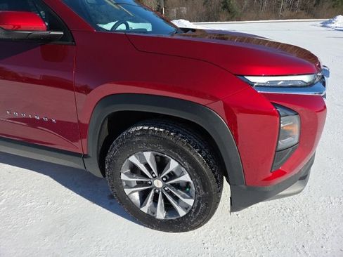 New 2026 Chevrolet Equinox LT w/ Convenience Package II image 9