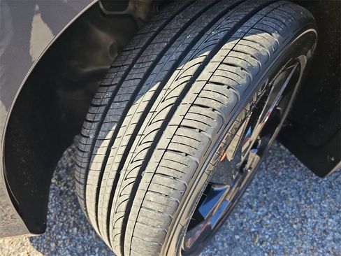 New 2026 Hyundai Elantra Sport image 28