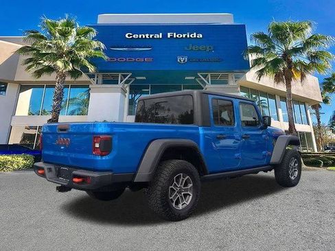 Certified 2024 Jeep Gladiator Mojave AWD/4WD image 5