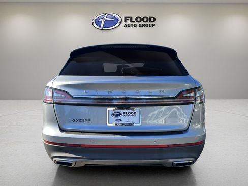 Certified 2021 Lincoln Nautilus Reserve image 5