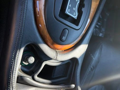Used 2003 Jaguar XK8 Convertible RWD image 29