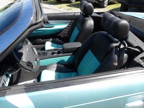 Used 2002 Ford Thunderbird RWD image 22