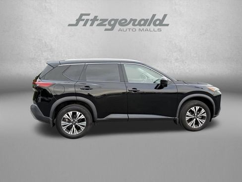 Used 2023 Nissan Rogue SV w/ SV Premium B Package AWD/4WD image 7