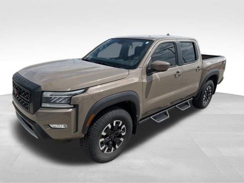 Used 2024 Nissan Frontier PRO-4X w/ Off-Road Protection Package AWD/4WD image 3