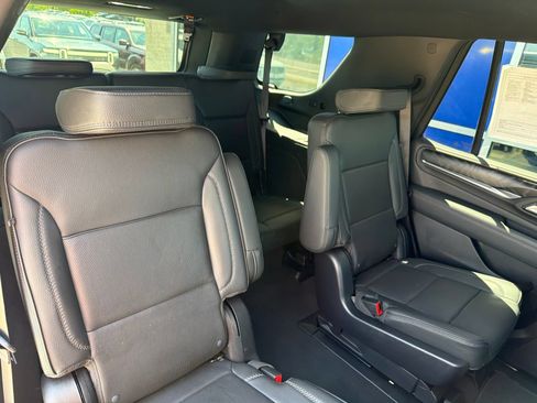 Used 2022 GMC Yukon Denali AWD/4WD image 25
