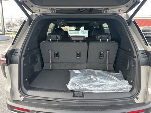 New 2026 Chevrolet Traverse Z71 w/ Enhanced Driving Package image 12