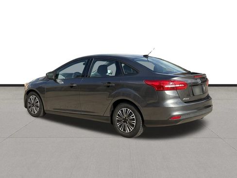 Used 2018 Ford Focus S FWD image 7