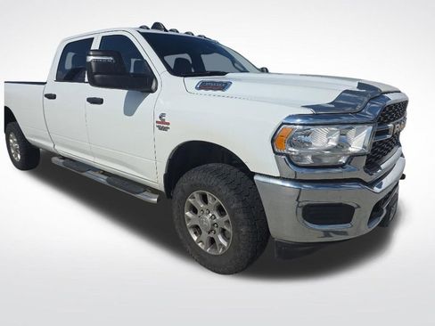 Used 2023 RAM 3500 Tradesman AWD/4WD image 9