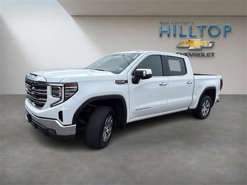 Used 2024 GMC Sierra 1500 SLT image 15