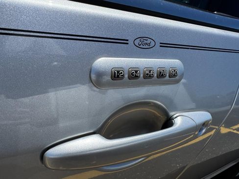 Used 2012 Ford Fusion SEL FWD image 8