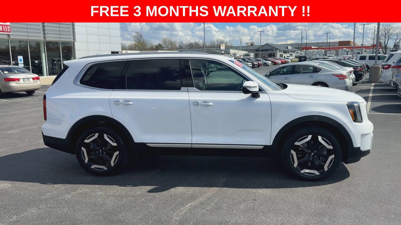 Used 2025 Kia Telluride S FWD image 9