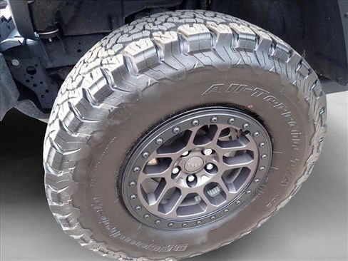 Used 2022 Jeep Wrangler Unlimited Sport AWD/4WD image 7