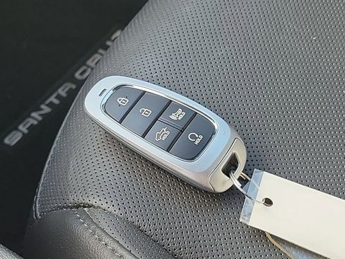 Used 2024 Hyundai Santa Cruz Limited image 28