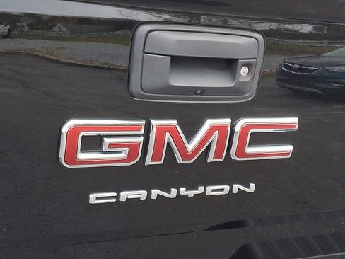 Used 2022 GMC Canyon Elevation w/ Elevation Premium Package image 29