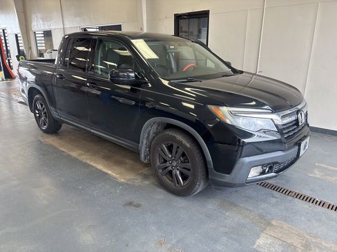 Used 2017 Honda Ridgeline Sport image 1
