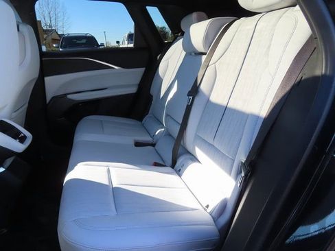 Used 2024 Cadillac Lyriq Luxury w/ LPO, Floor Liner Package AWD/4WD image 38