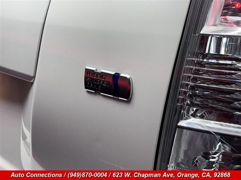 Used 2014 Toyota Prius V Two image 24