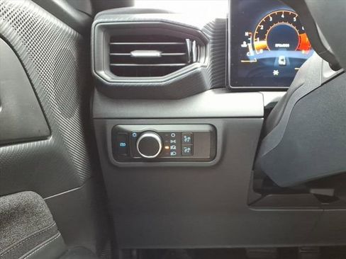 Used 2024 Ford Mustang Coupe image 13