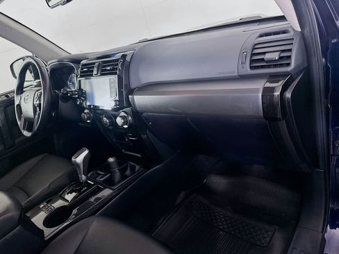 Certified 2023 Toyota 4Runner TRD Off-Road Premium w/ Moonroof Package AWD/4WD image 30