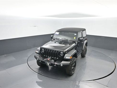 Used 2022 Jeep Wrangler Willys image 23
