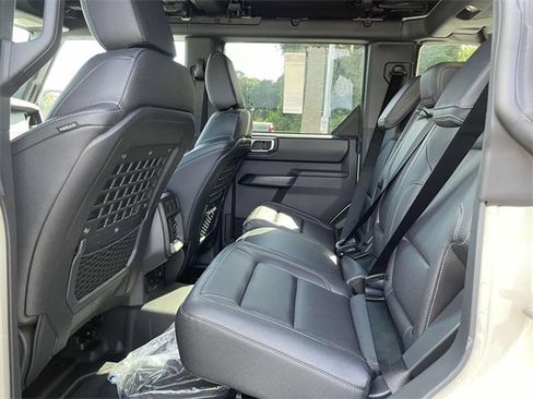 New 2025 Ford Bronco Badlands image 26