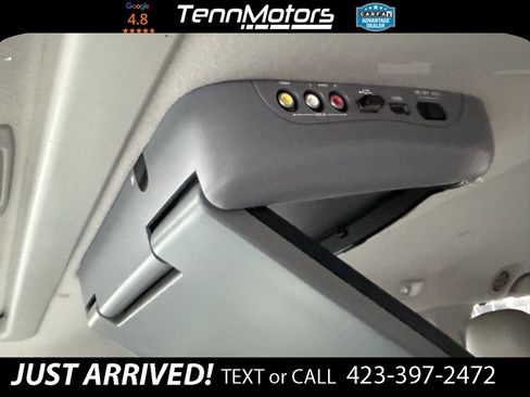 Used 2014 Toyota Sienna XLE image 23