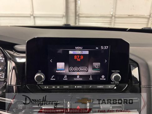 Used 2025 Nissan Pathfinder SV FWD image 49