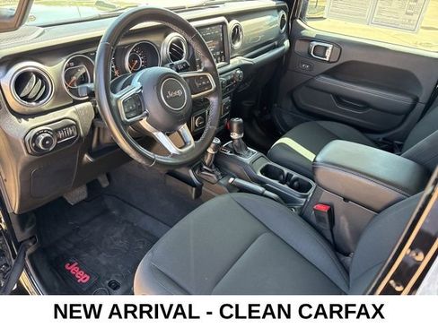 Used 2019 Jeep Wrangler Unlimited Sahara w/ Uconnect 4C Nav & Sound Group image 13