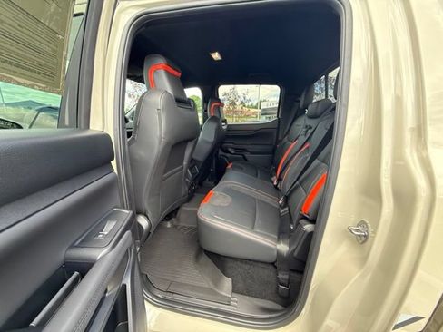 Used 2025 Ford Ranger Raptor AWD/4WD image 6