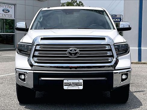 Used 2019 Toyota Tundra Limited w/ Limited Premium Package AWD/4WD image 2