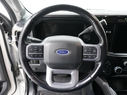 Used 2023 Ford F350 Lariat w/ Chrome Package image 21